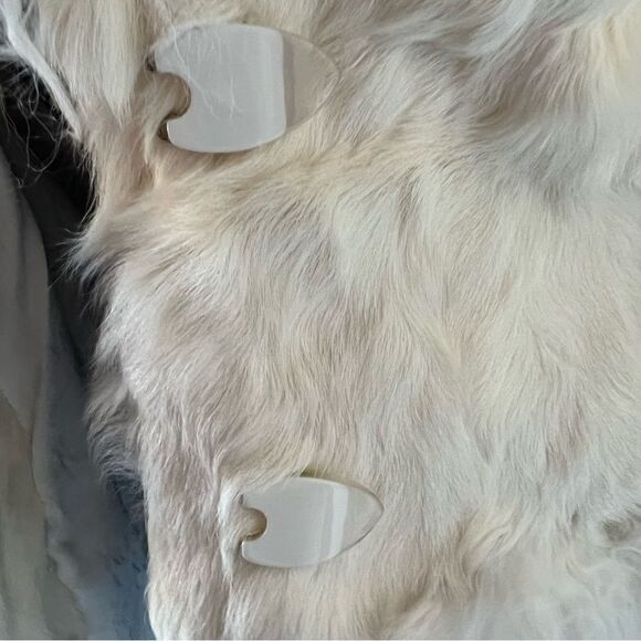 NWT vintage Marciano fur coat sz M in cream/ivory/white real fur - Picture 15 of 16